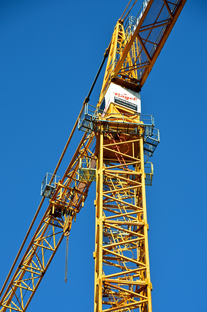 crane house, boom, construction site-1612152.jpg